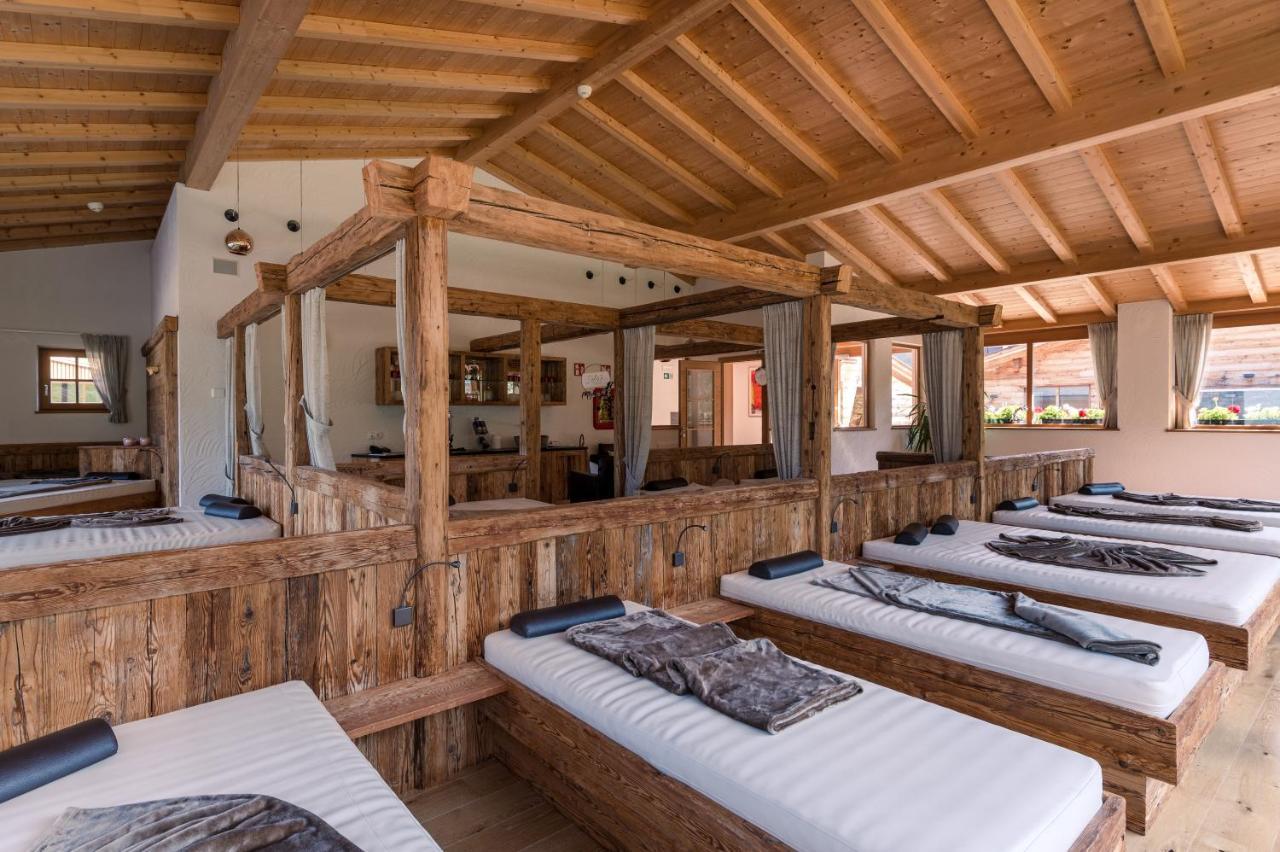 Alpine Nature Hotel Stoll Planca di Sopra Bagian luar foto