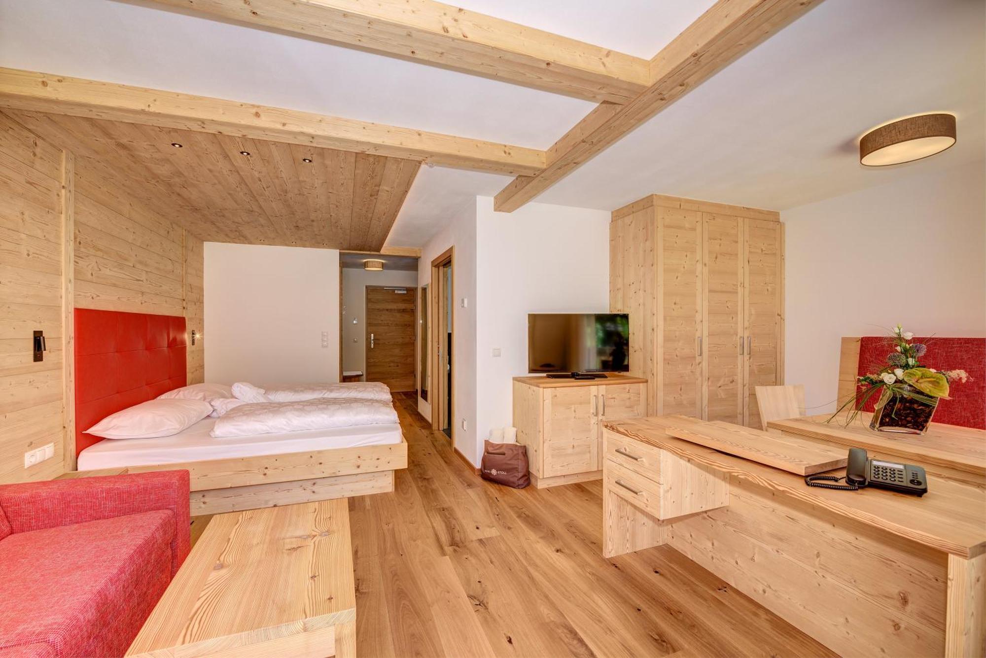 Alpine Nature Hotel Stoll Planca di Sopra Bagian luar foto