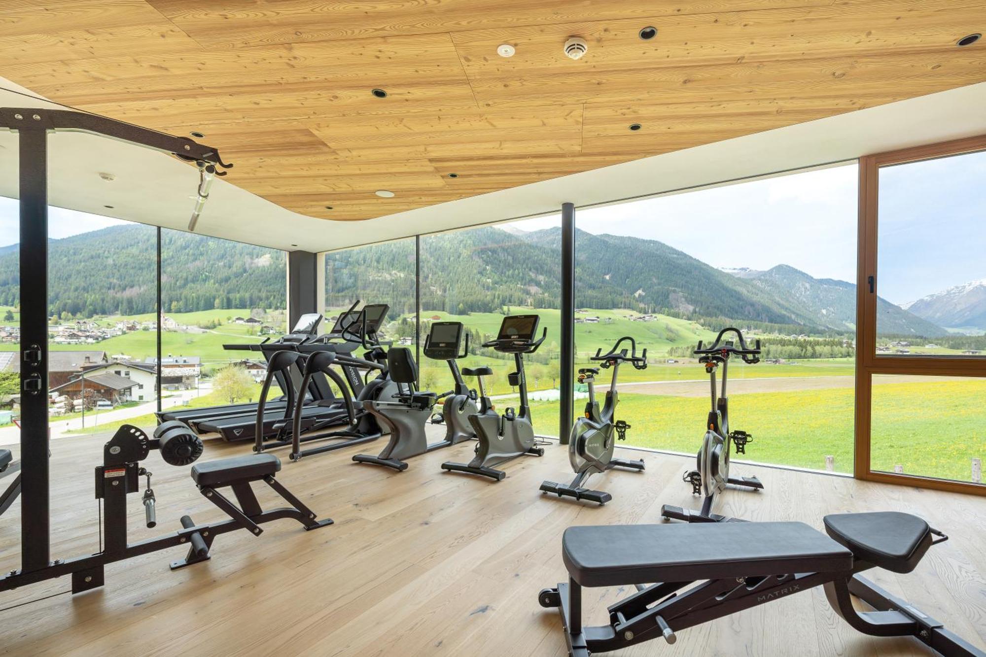 Alpine Nature Hotel Stoll Planca di Sopra Bagian luar foto